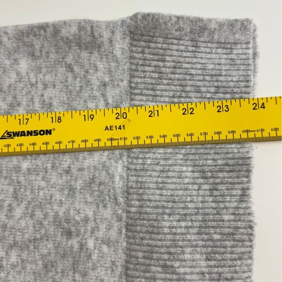 LOFT Gray V-Neck Cozy Sweater M - Picture 6 of 6